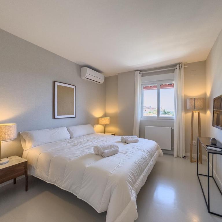Parque Marbella 1-6C Magnificent 4 bedrooms with Parking - Apartment - 36