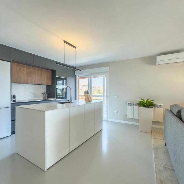Parque Marbella 1-6C Magnificent 4 bedrooms with Parking - Apartment - 17