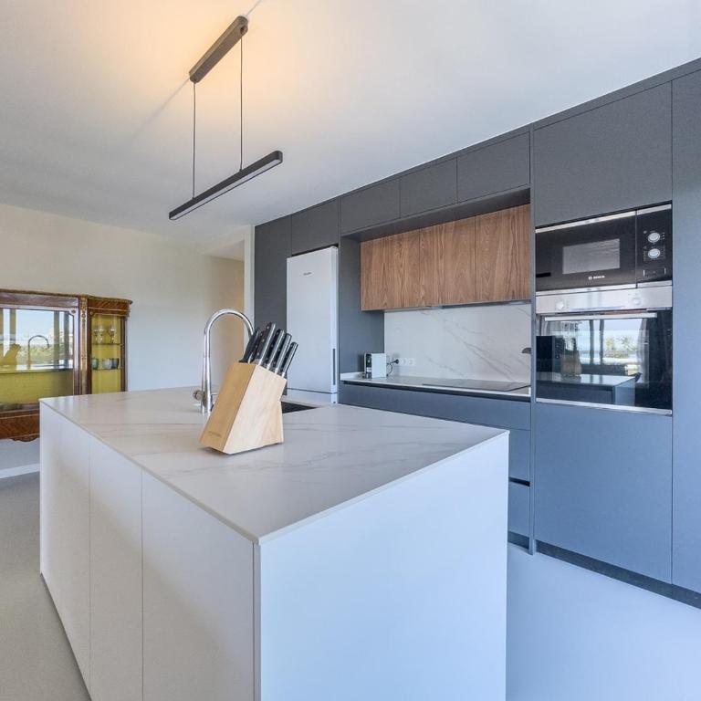 Parque Marbella 1-6C Magnificent 4 bedrooms with Parking - Apartment - 5
