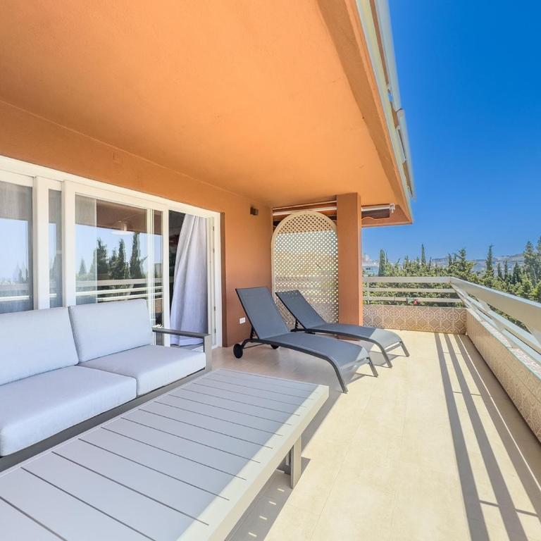 Parque Marbella 1-6C Magnificent 4 bedrooms with Parking - Apartment - 10