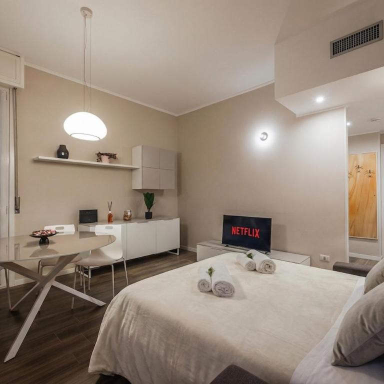 Modern Three Room Apartment Near the Metro AC - Wifi - Appartamento con 2 Camere da Letto - 15
