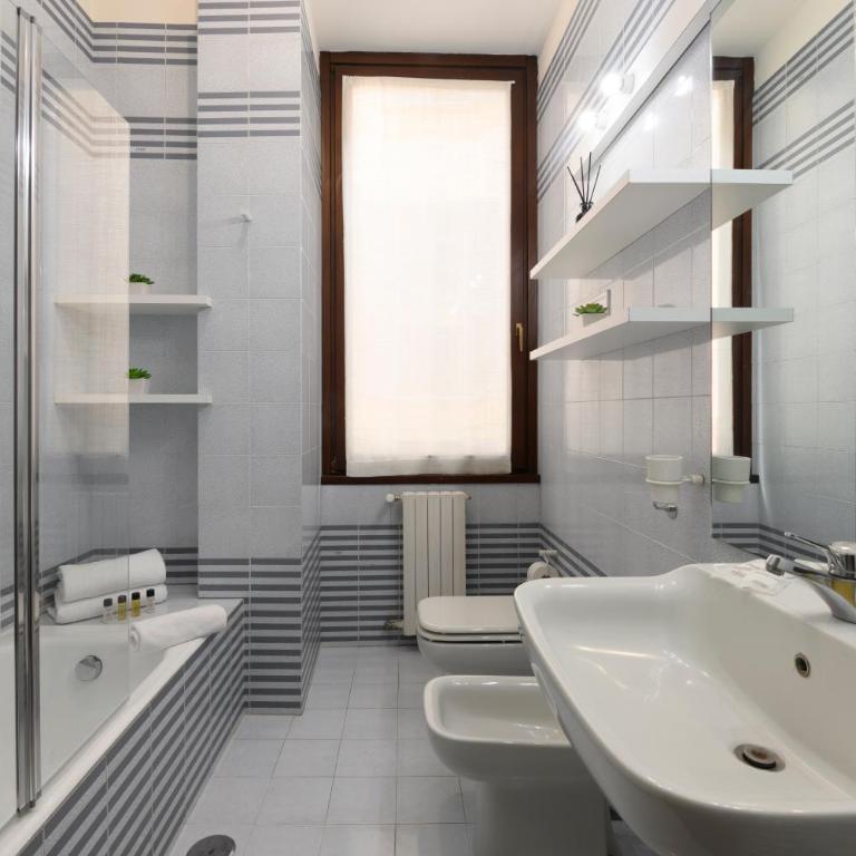 Borromei, 11 - Eleganza in pieno centro - Appartamento con 2 Camere da Letto - 15