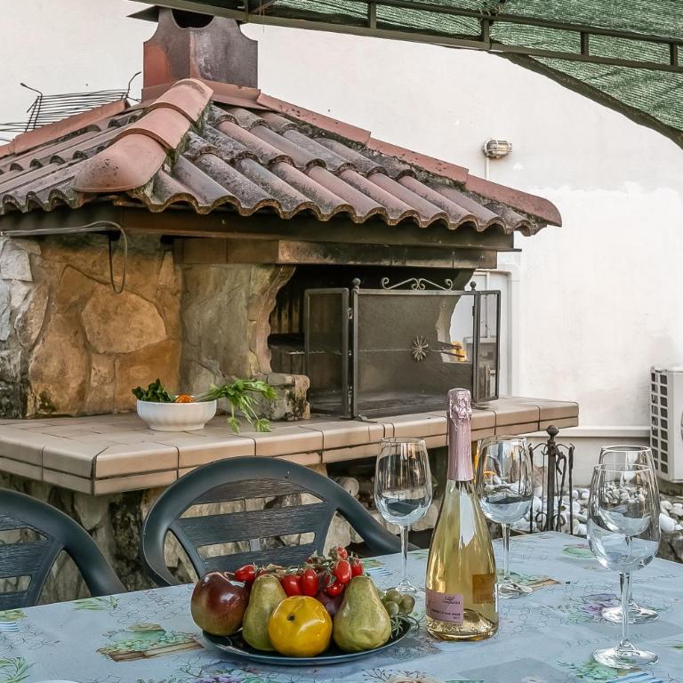 Thai House Private Parking near Lake - Happy Rentals - Appartamento - Piano Terra - 11
