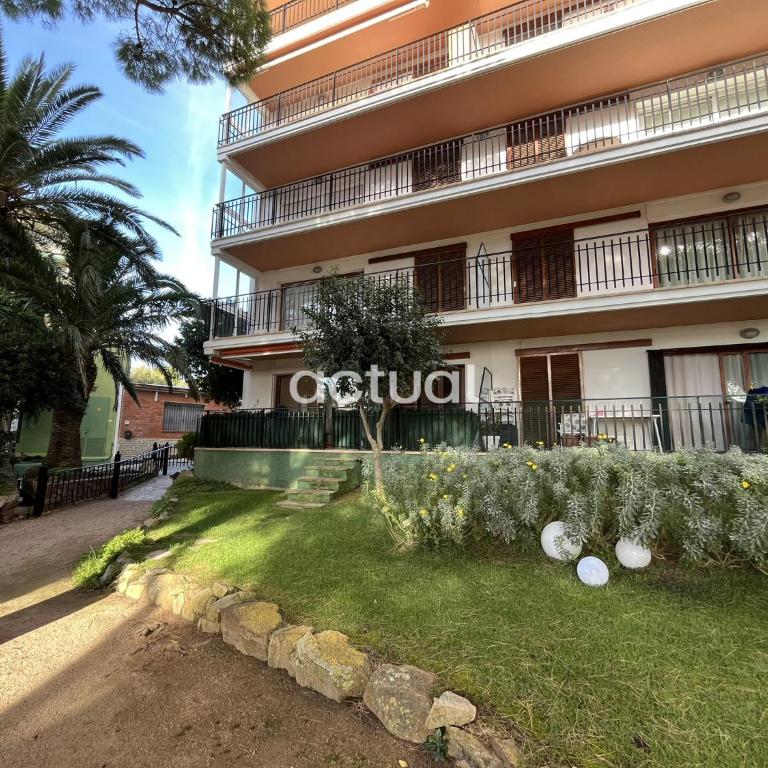 Cavall Bernat 10 - Apartamento de 2 dormitorios con balcón y vistas al mar - 9