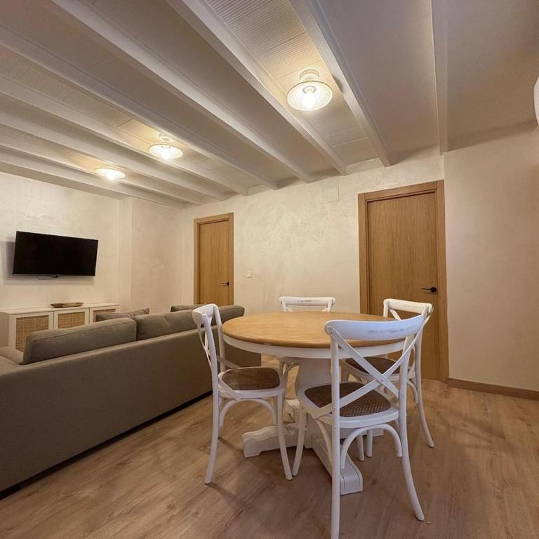 Apartamentos Loliqui 9 - 2B - Two-Bedroom Apartment - 5