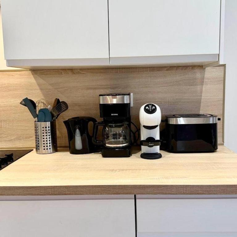 SASHA - Appart en centre-ville pour 6 pers avec Garage et Plage à 200m - Apartamento de 3 dormitorios - 16