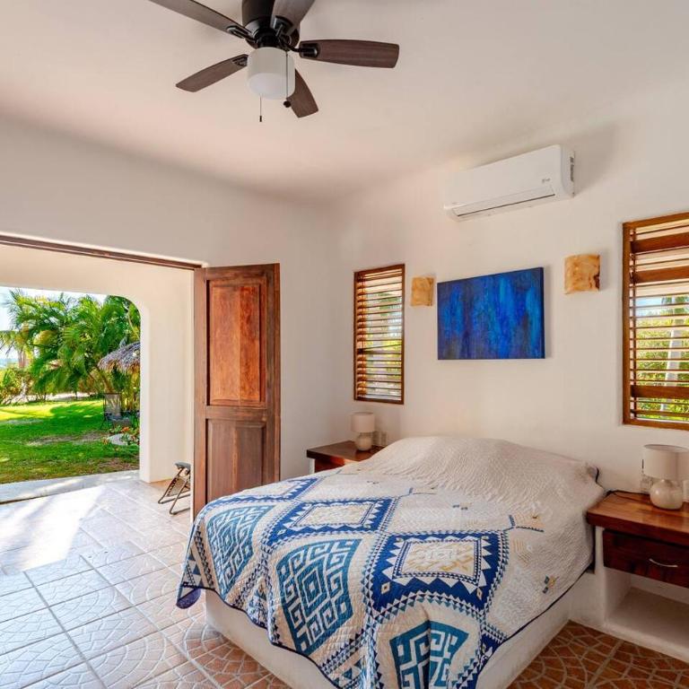 Casa Maya private villa on the beach - Villa - 28