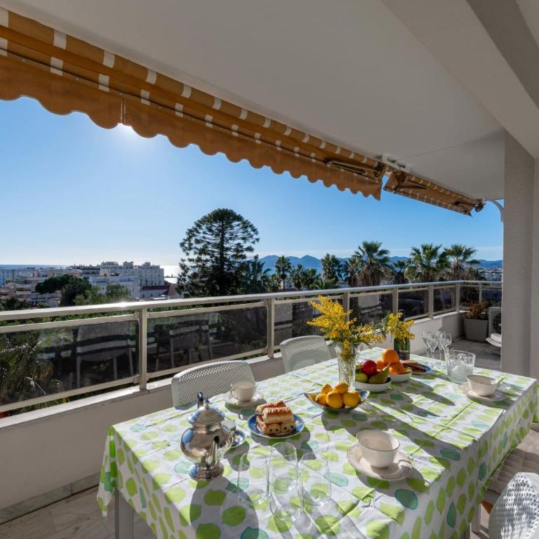 104 sqm Sea-View Apartment Cannes - Apartment - 2
