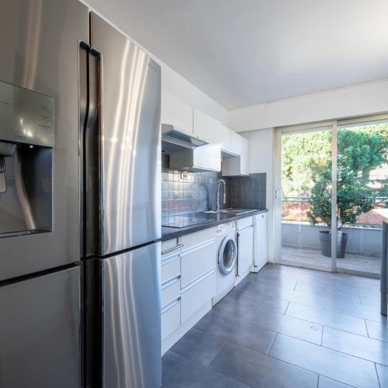 104 sqm Sea-View Apartment Cannes - Apartment - 14