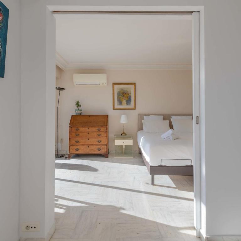 104 sqm Sea-View Apartment Cannes - Apartment - 19