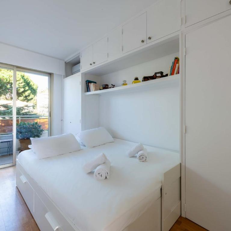 104 sqm Sea-View Apartment Cannes - Apartment - 35