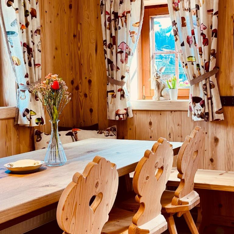 ALPIN CHARME APARTMENTS 3 x Boutique Alpine Living - Apartment mit 3 Schlafzimmern und Bergblick - 8