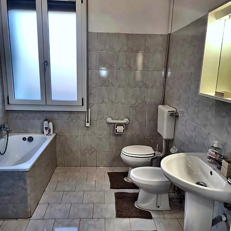 Queen Home Maggiore - Apartment - 6