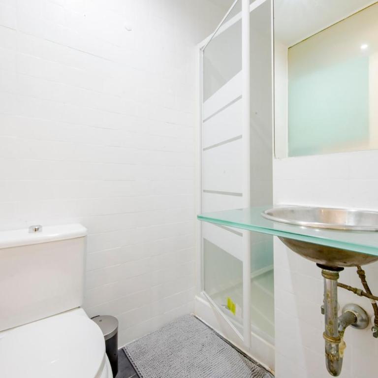 Private Embajadores Apartment - One-Bedroom Apartment - 9