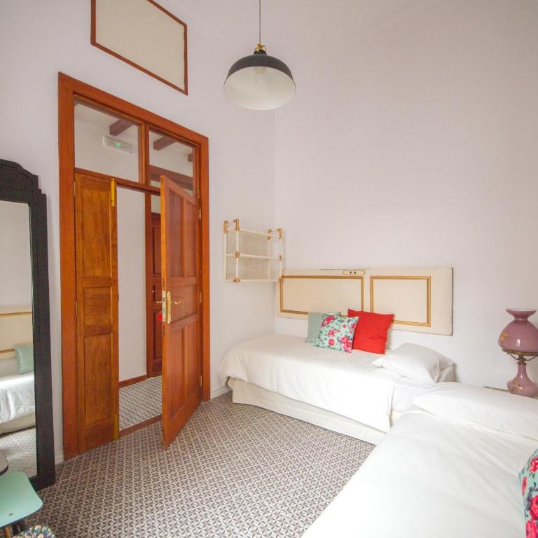 Aminta Home charmy rooms in Vegueta - Habitación Doble con baño compartido - 2 camas - 11