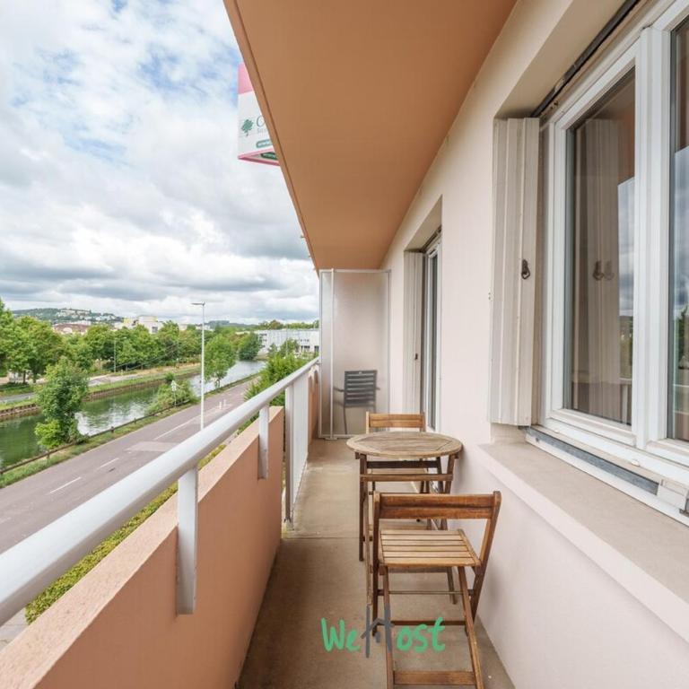 Charming quiet accommodation with balcony and parking - Appartement - 16
