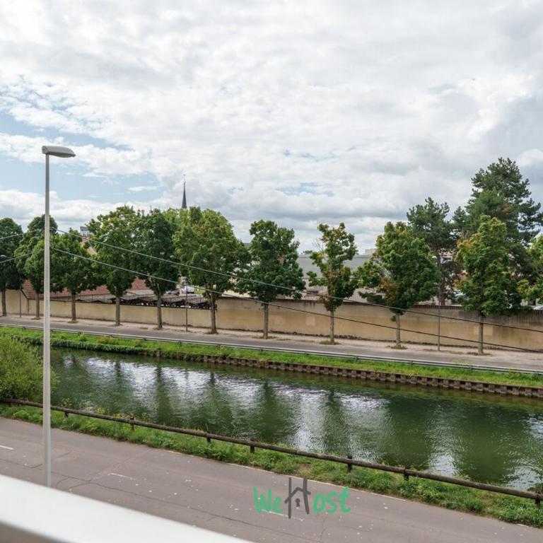 Charming quiet accommodation with balcony and parking - Appartement - 21