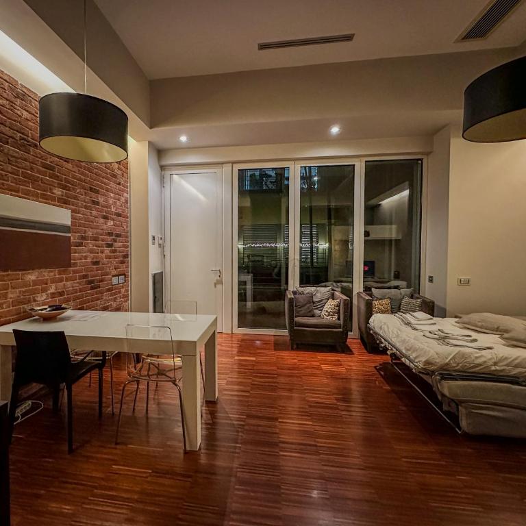 Urban Luxury Torino - Ingresso Privato e Garage - Appartamento con 2 Camere da Letto - 10