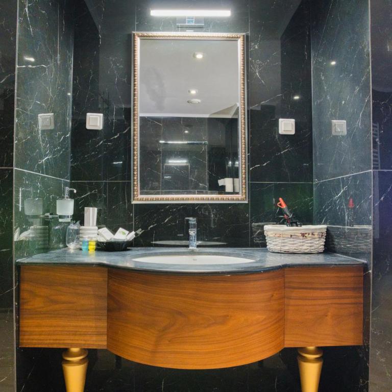 Hotel Nais Nis Autoput - Deluxe Apartment - 2