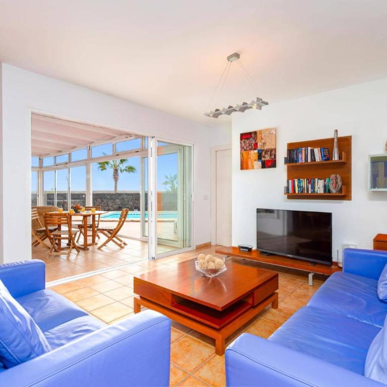 Villa Papagayo Faro by Villa Plus - Villa - 4