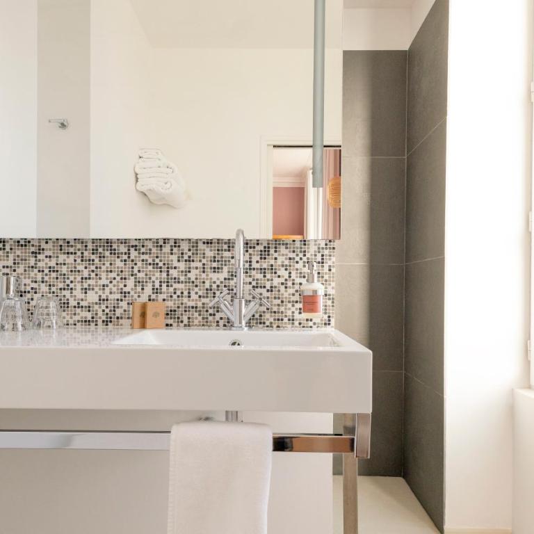 Hotel Saint Julien - Chambre Triple Deluxe - 3
