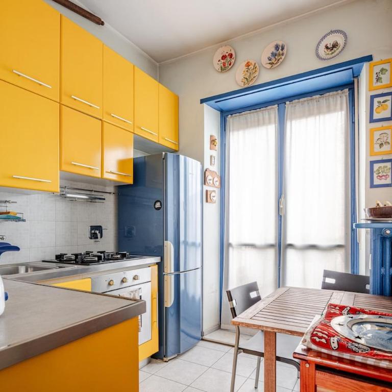 Bright four-room apartment with a large terrace - Appartamento con 2 Camere da Letto e Vista Città - 7