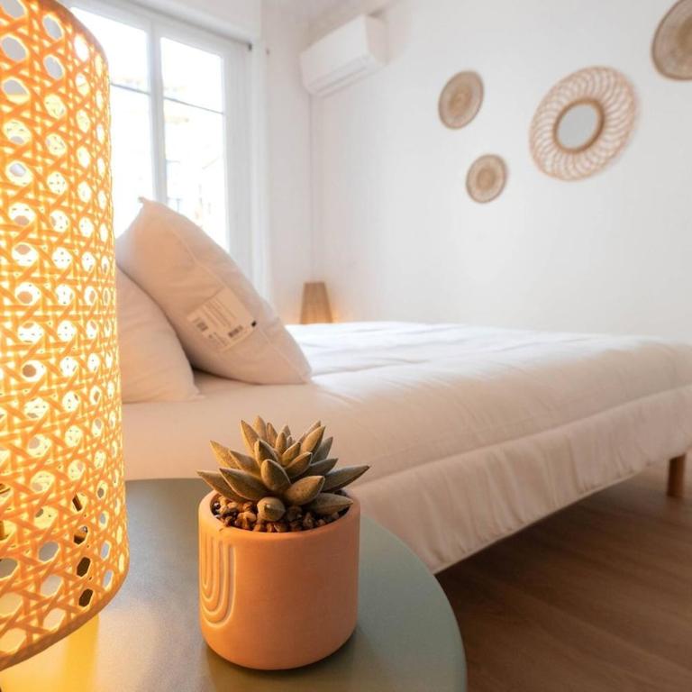 Bright apartment Nice harbour - Appartamento con 2 Camere da Letto - 6