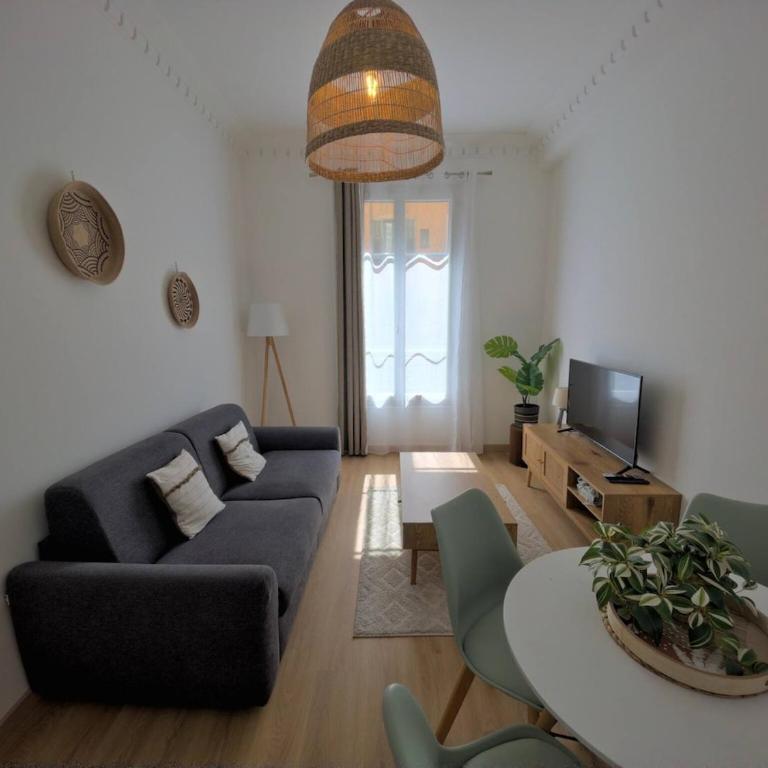 Bright apartment Nice harbour - Appartamento con 2 Camere da Letto - 39