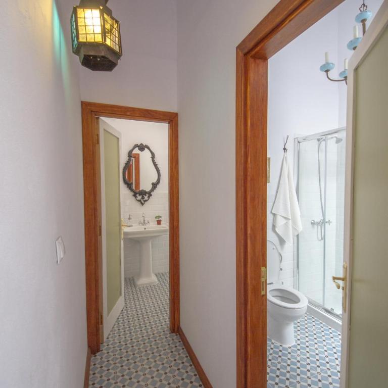 Aminta Home charmy rooms in Vegueta - Habitación Doble con baño compartido - 2 camas - 8