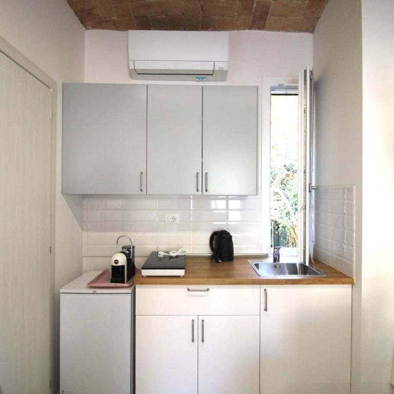 Coral SUITE Modern Design & Free Parking - Appartamento con 1 Camera da Letto - 4