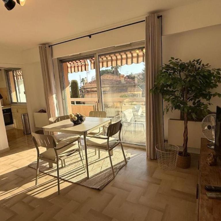 Nouveau ! à 200m des plages grand studio baigné de lumière, très grande terrasse tout confort - Monolocale - 16