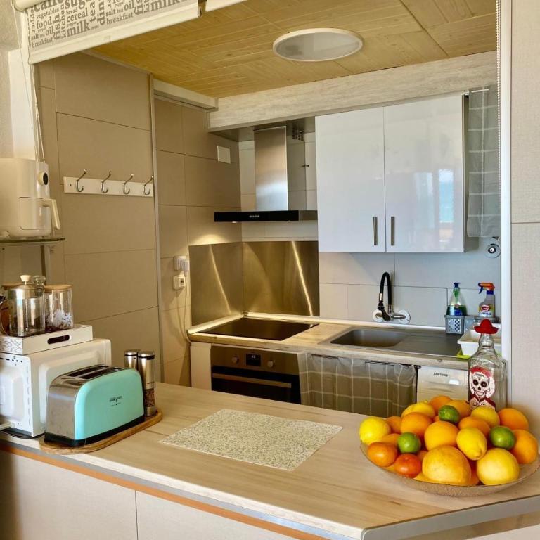 INFINITE BLUE ,CABO CERVERA LA MATA, FRONT SEA VIEW !Free Parking,High speed Internet - Two-Bedroom Apartment - 16