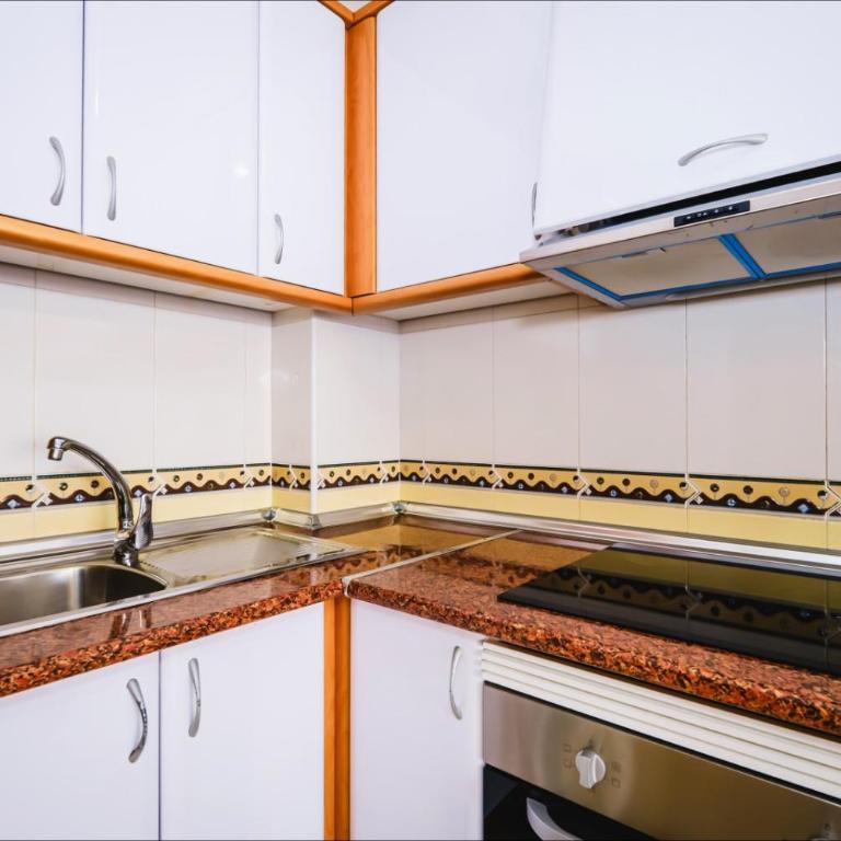 La Fuente ID138 - One-Bedroom Apartment with Balcony - 12