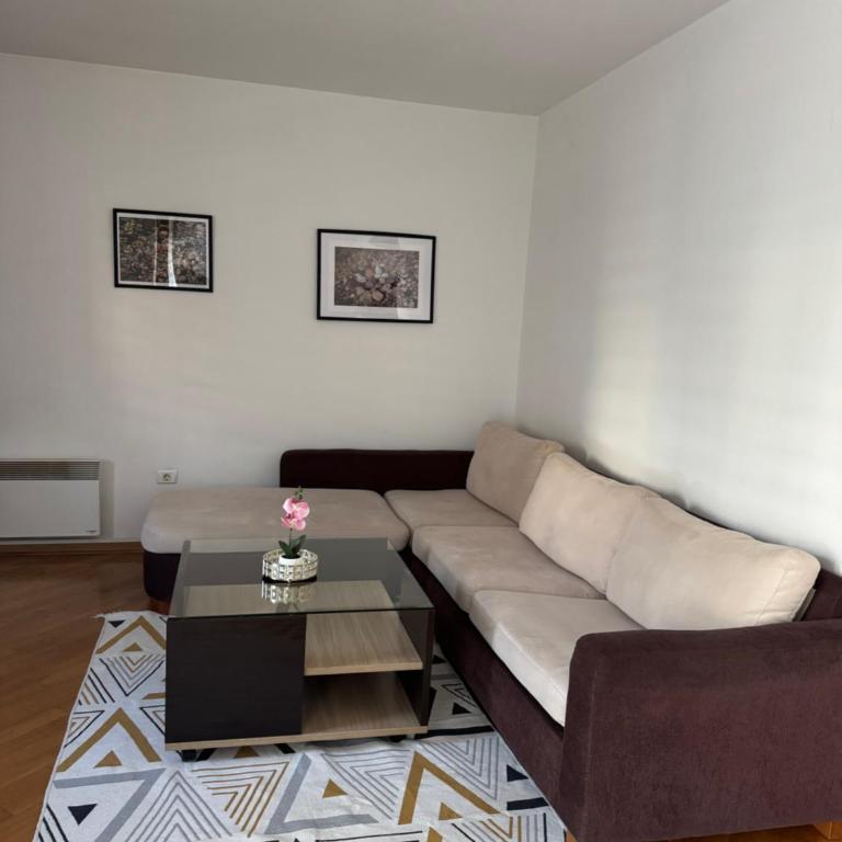 Rondo Mostar - Two-Bedroom Apartment with Balcony - 6