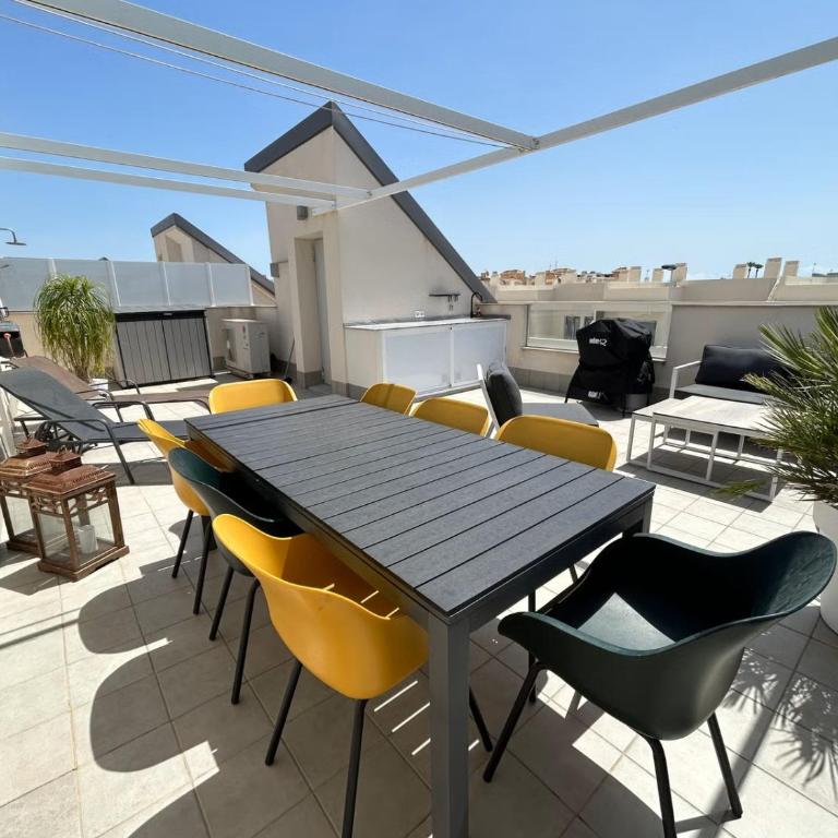 Villa Amalia - Three-Bedroom Villa - 17