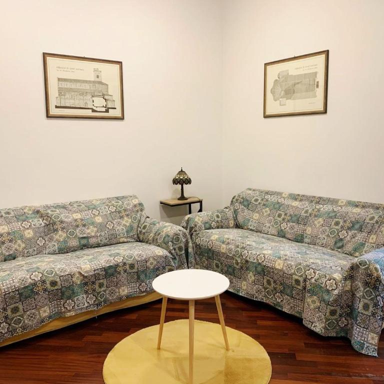Peck House in Marconi San Paolo - Appartamento con 2 Camere da Letto e Balcone - 3