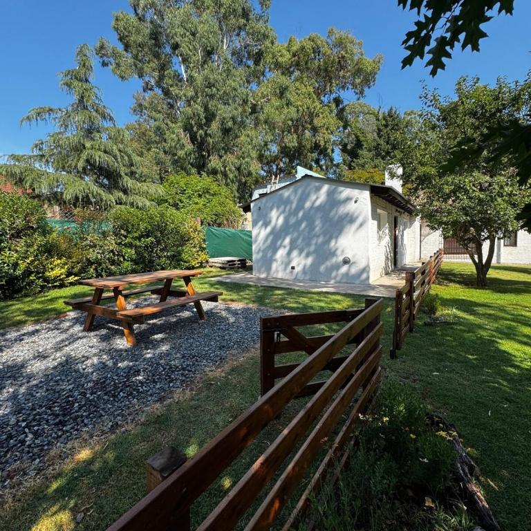 Aires de Bosque Peralta ramos cabaña - One-Bedroom House - 14