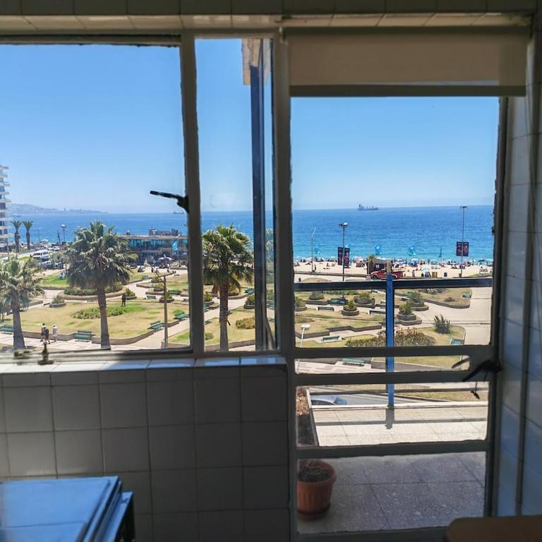 VIÑA Maravillosa VISTA frente Playa Acapulco y Av Perú - Three-Bedroom Apartment - 15