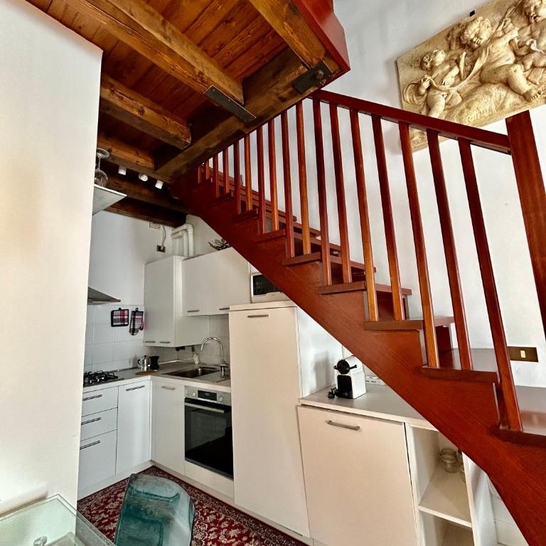 GuestHost - Elegant Apartment in Center of Padua - Appartamento con 2 Camere da Letto - 13