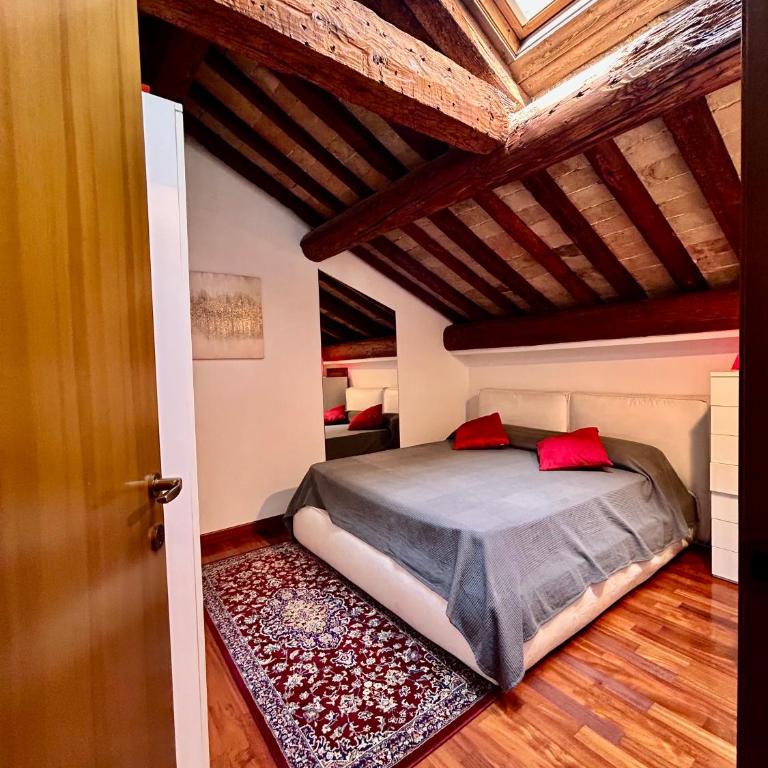 GuestHost - Elegant Apartment in Center of Padua - Appartamento con 2 Camere da Letto - 2