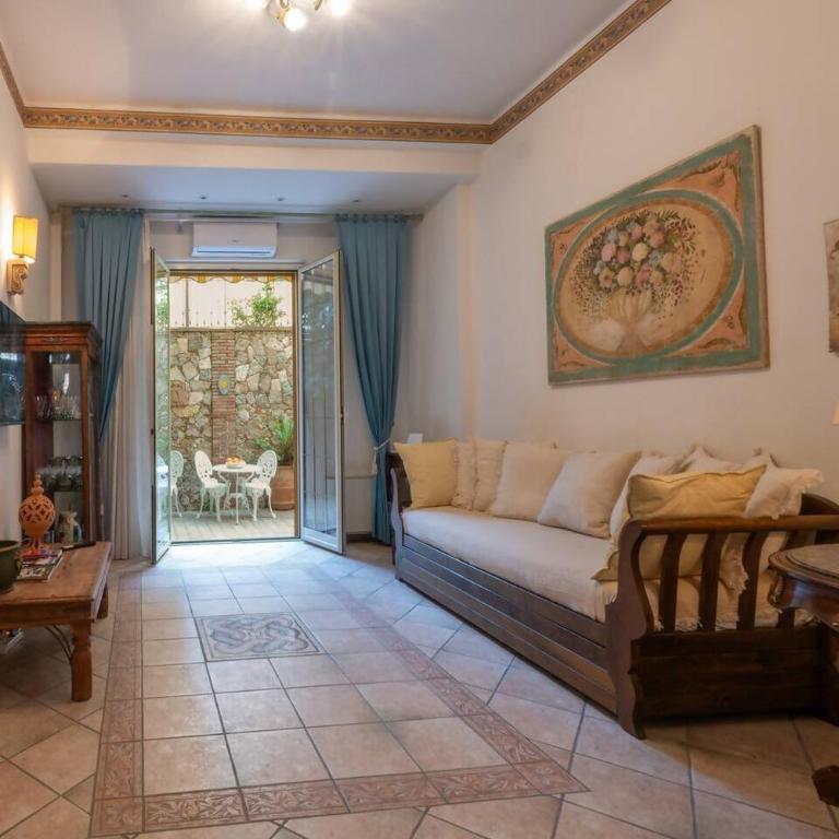 (Casa d’arte Taormina) Alloggio con Patio+Parking - Two-Bedroom Apartment - 1