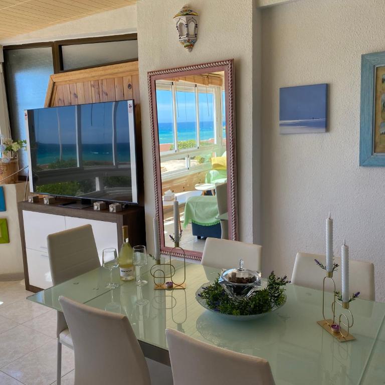 INFINITE BLUE ,CABO CERVERA LA MATA, FRONT SEA VIEW !Free Parking,High speed Internet - Two-Bedroom Apartment - 8