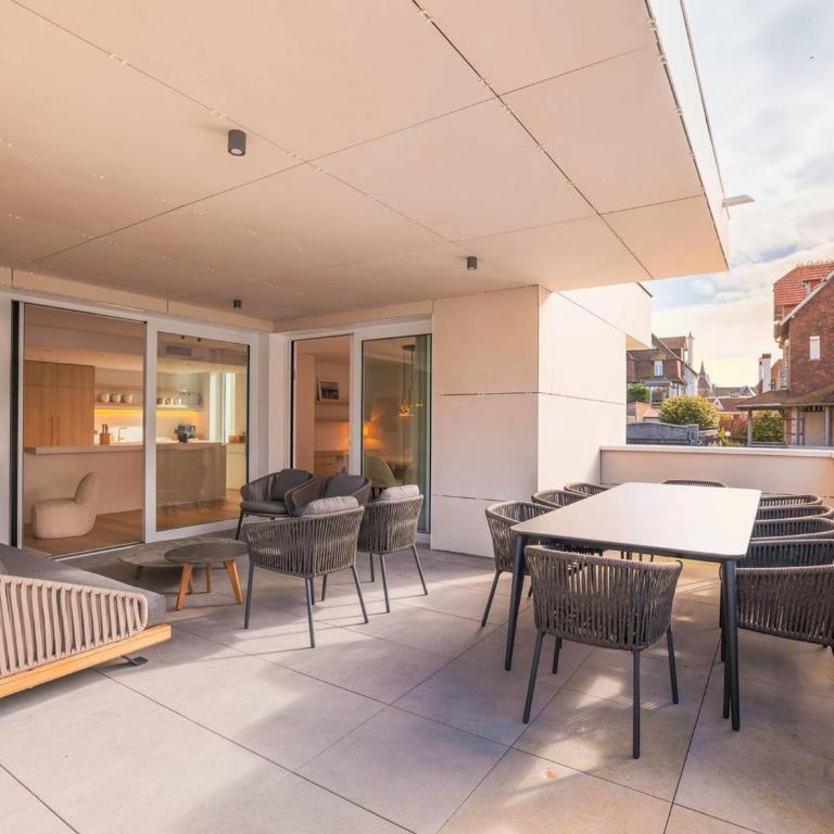 Appartement de prestige 5 chambres au centre-ville avec WiFi et parking - FR-1-821-9 - Apartment - 9