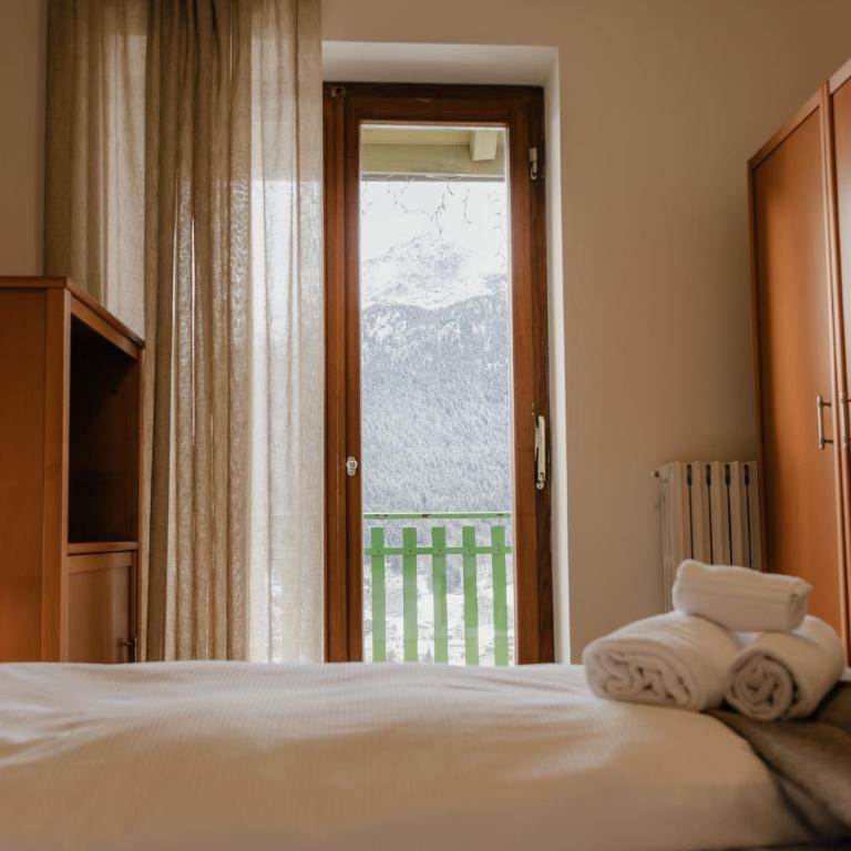 Hotel Costaverde "ai Roni" - Habitación Doble con vistas a la montaña - 1 o 2 camas - 5