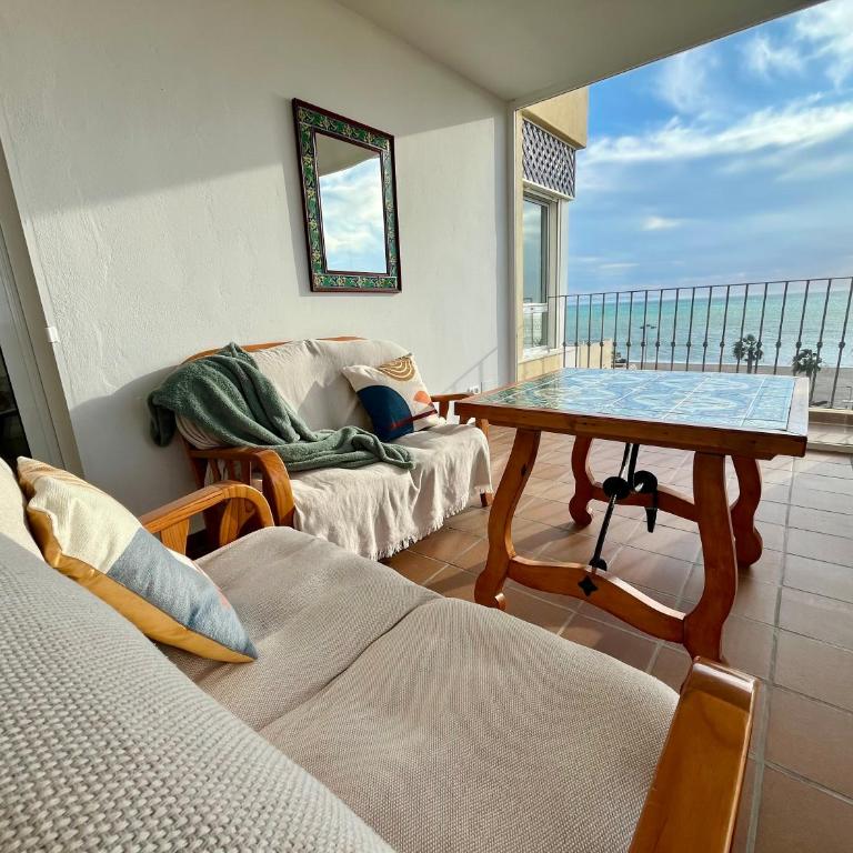 Ático Almería. Paseo marítimo Roquetas de Mar - One-Bedroom Apartment - 9