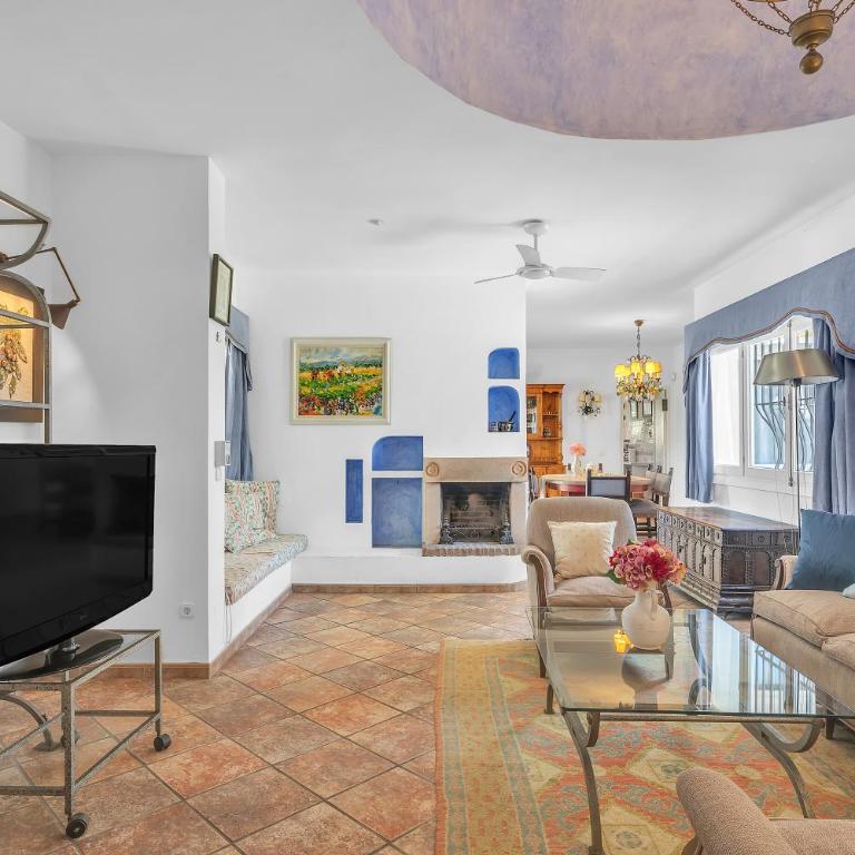 Villa Arin - Beachside Family Home by Finest Rentals - Villa Superior - 15