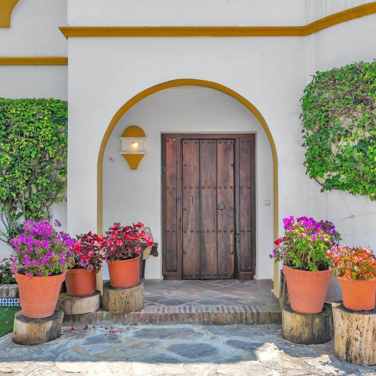 Villa Arin - Beachside Family Home by Finest Rentals - Villa Superior - 18