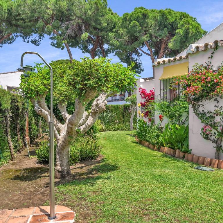 Villa Arin - Beachside Family Home by Finest Rentals - Villa Superior - 48