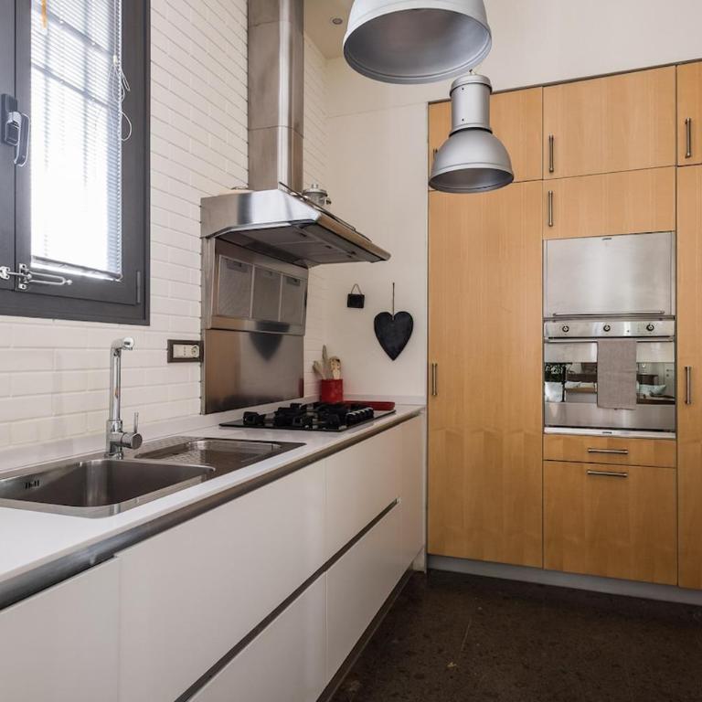 Porta Santo Stefano Apartment - Two-Bedroom Apartment - 11
