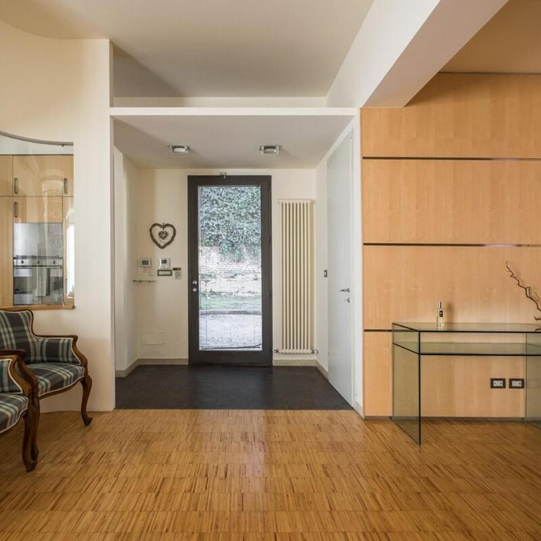 Porta Santo Stefano Apartment - Two-Bedroom Apartment - 13